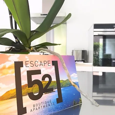 Escape 52 Boutique